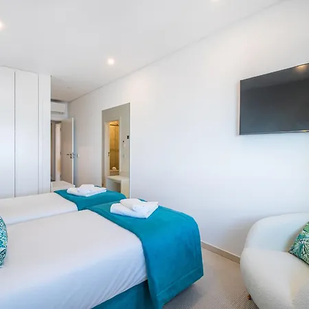 Sob O Mar Iii * Armação de Pêra